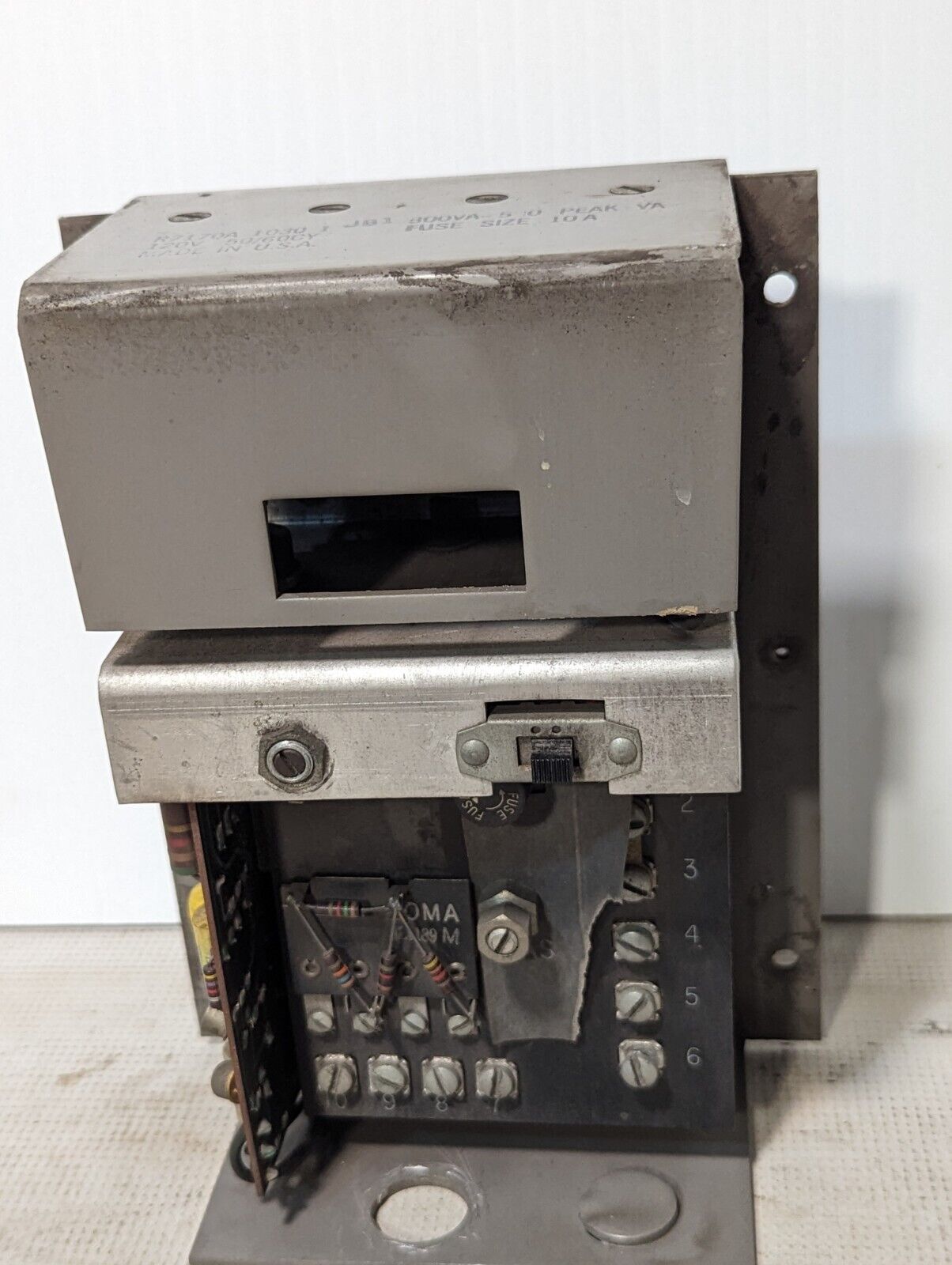 Honeywell R7170A SCR Power Controller, 120v 50-60CY, AC or DC Output -Free Ship
