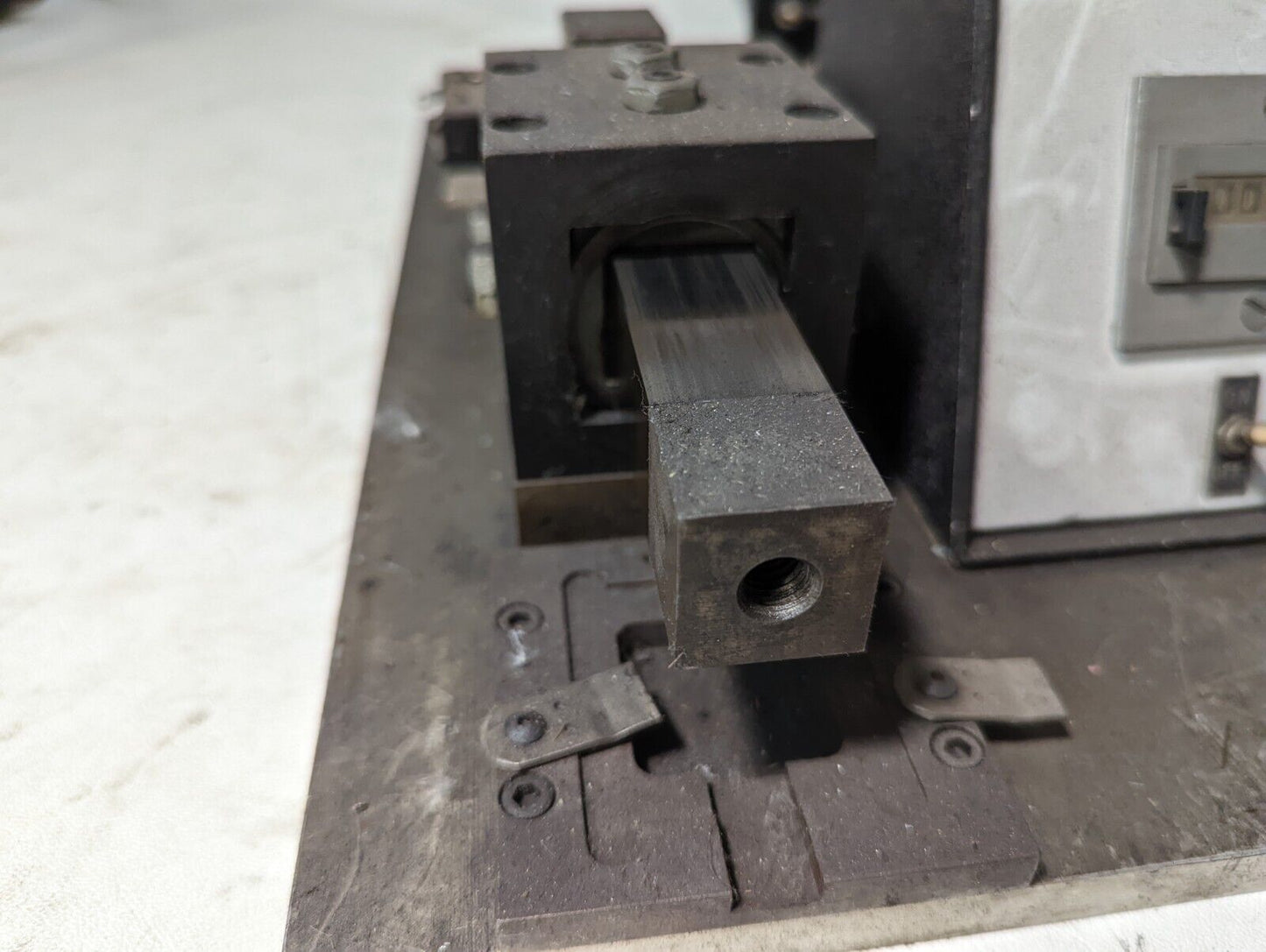Custom motor set-up w/Bodine NCI-12RG 1/50HP motor and stroke counter-Free Ship