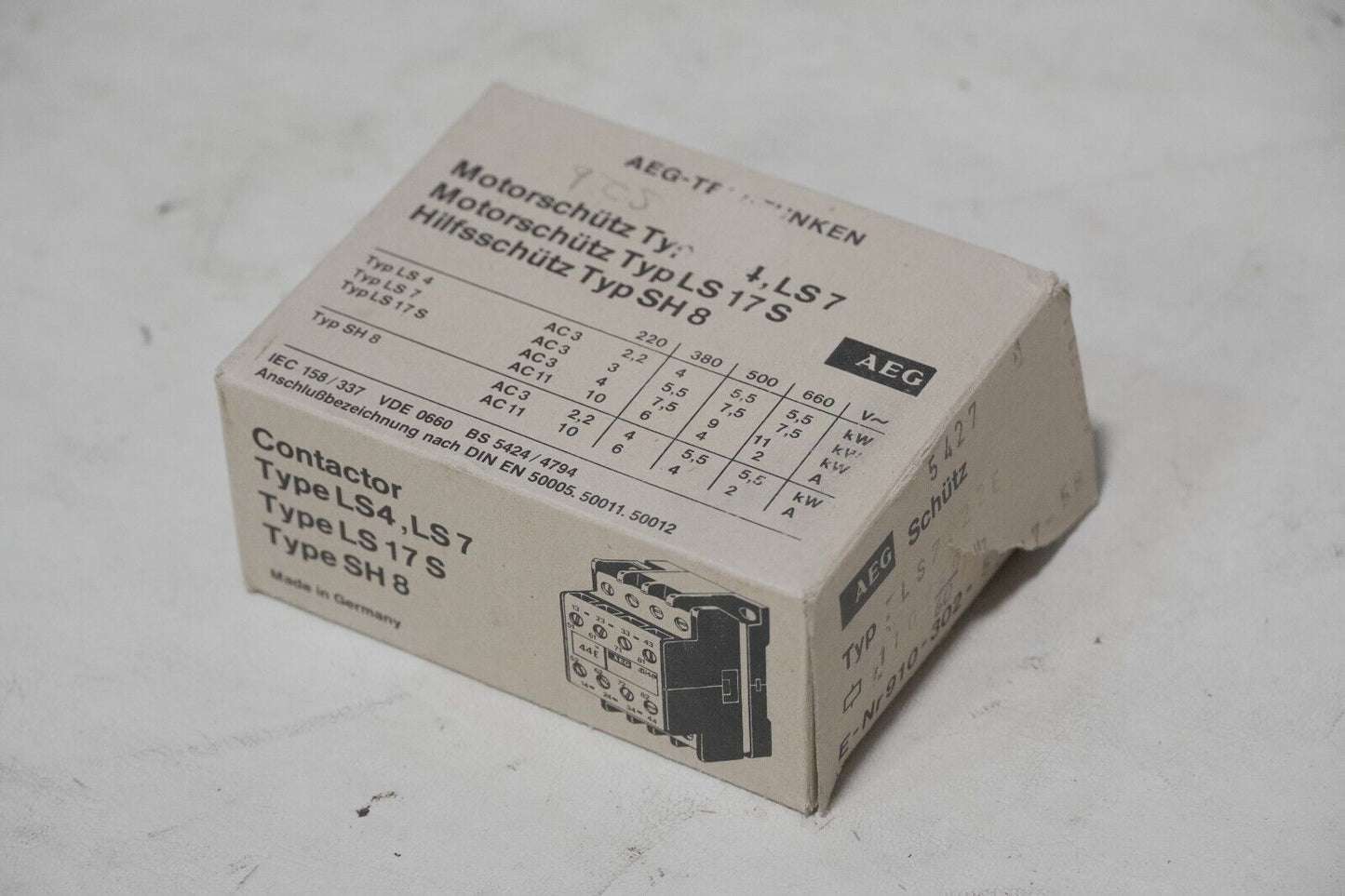 AEG Type LS7 22E Contactor 110VAC, 50Hz