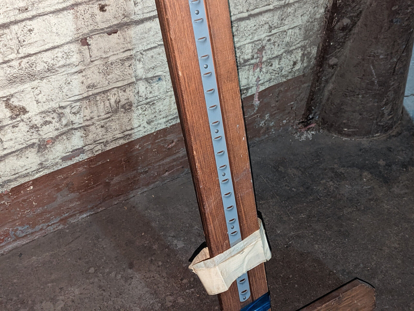 Vintage Anco Bilt Adjustable Wooden Easel