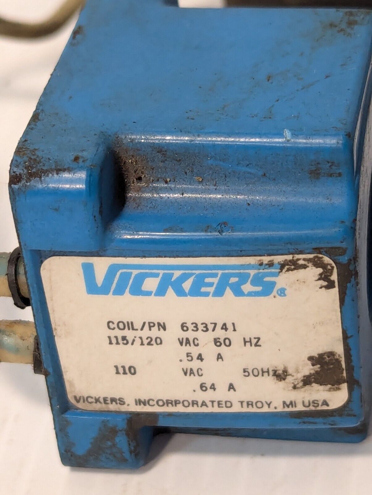 Vickers 633741 coil, 115/120VAC 60Hz 0.54A; 110VAC 50Hz 0.64A - Free Shipping