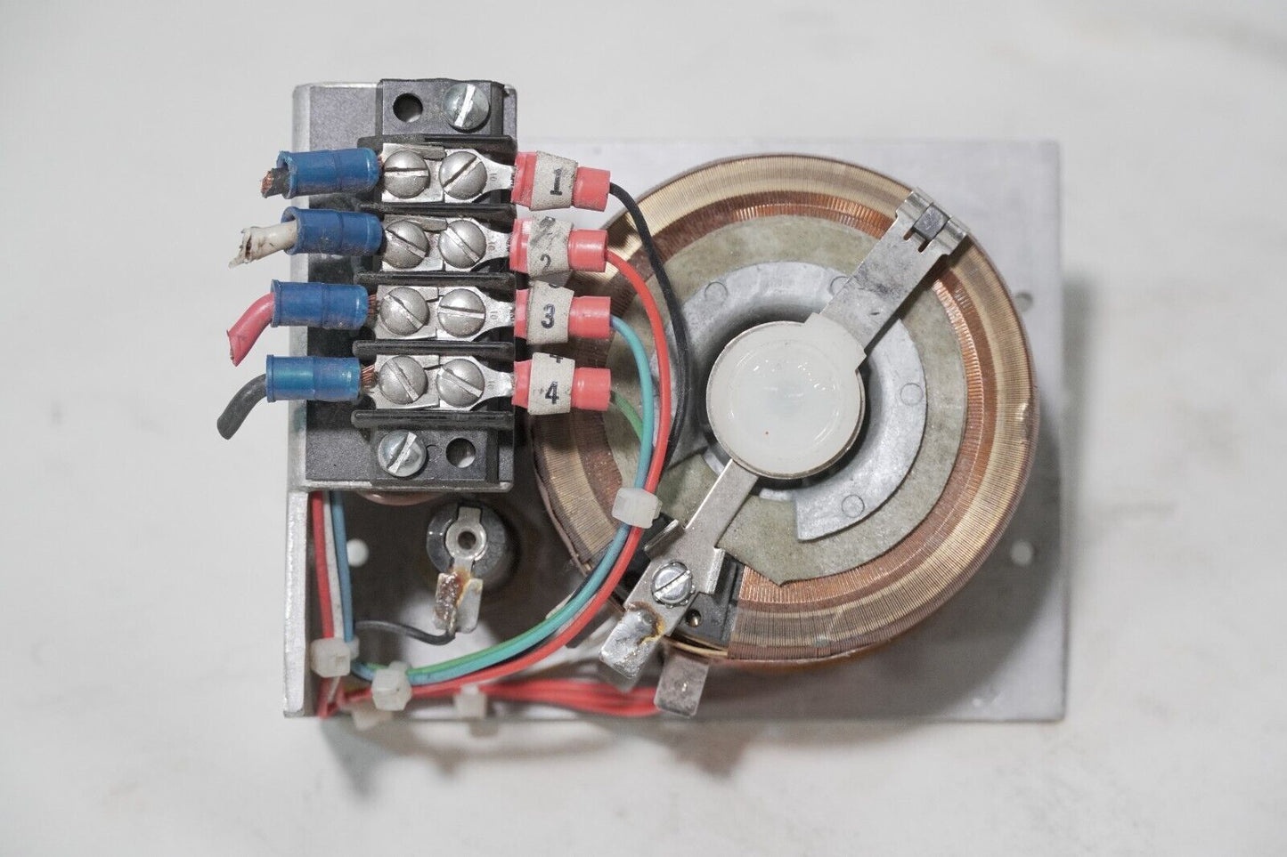 Custom Staco variable transformer, 132VAC max, percentage of max output voltage