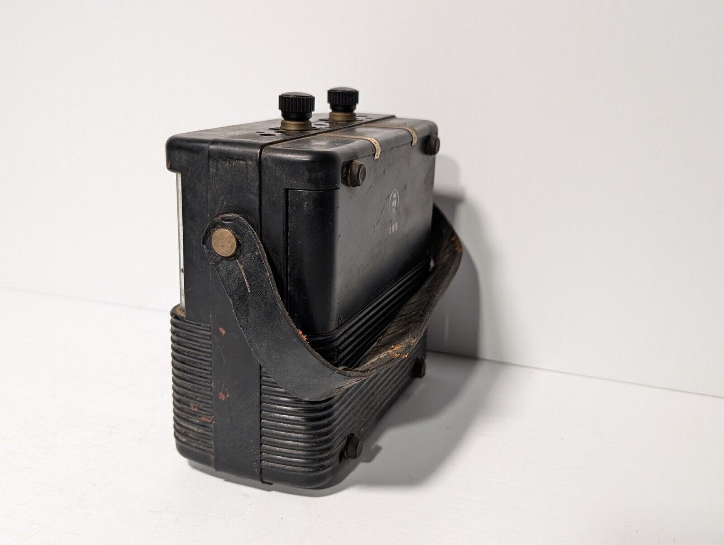 Weston 901 DC milliammeter, 0-1000mA, with probes and leather handle as pictured