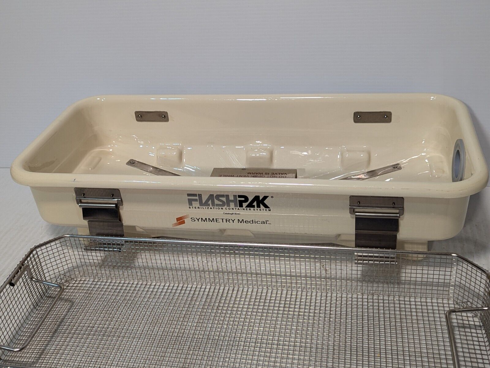 Symmetry 9040 FlashPak Sterilization Case w/ Basket 23-1/2"x12"x9" - Free Ship