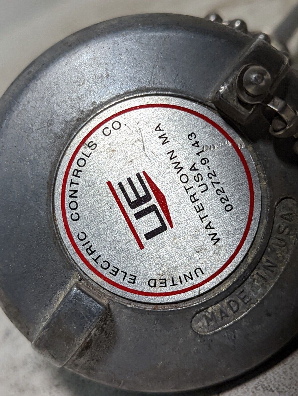 United Electric Controls UEC 9511 thermocouple