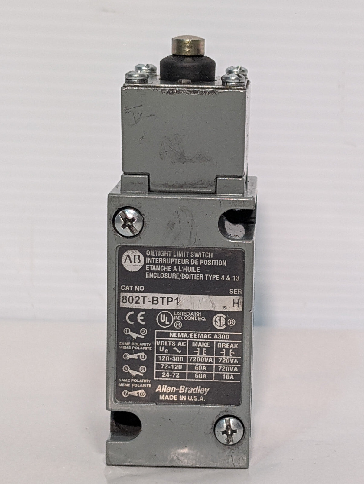 Allen Bradley 802T-BTP1 Oil Tight Limit Switch, Series H, Made in USA