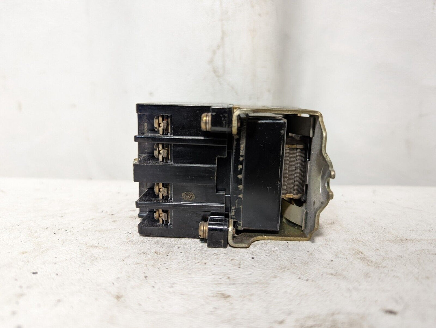 Allen-Bradley 700-NT220A1 relay, type N, AC relay