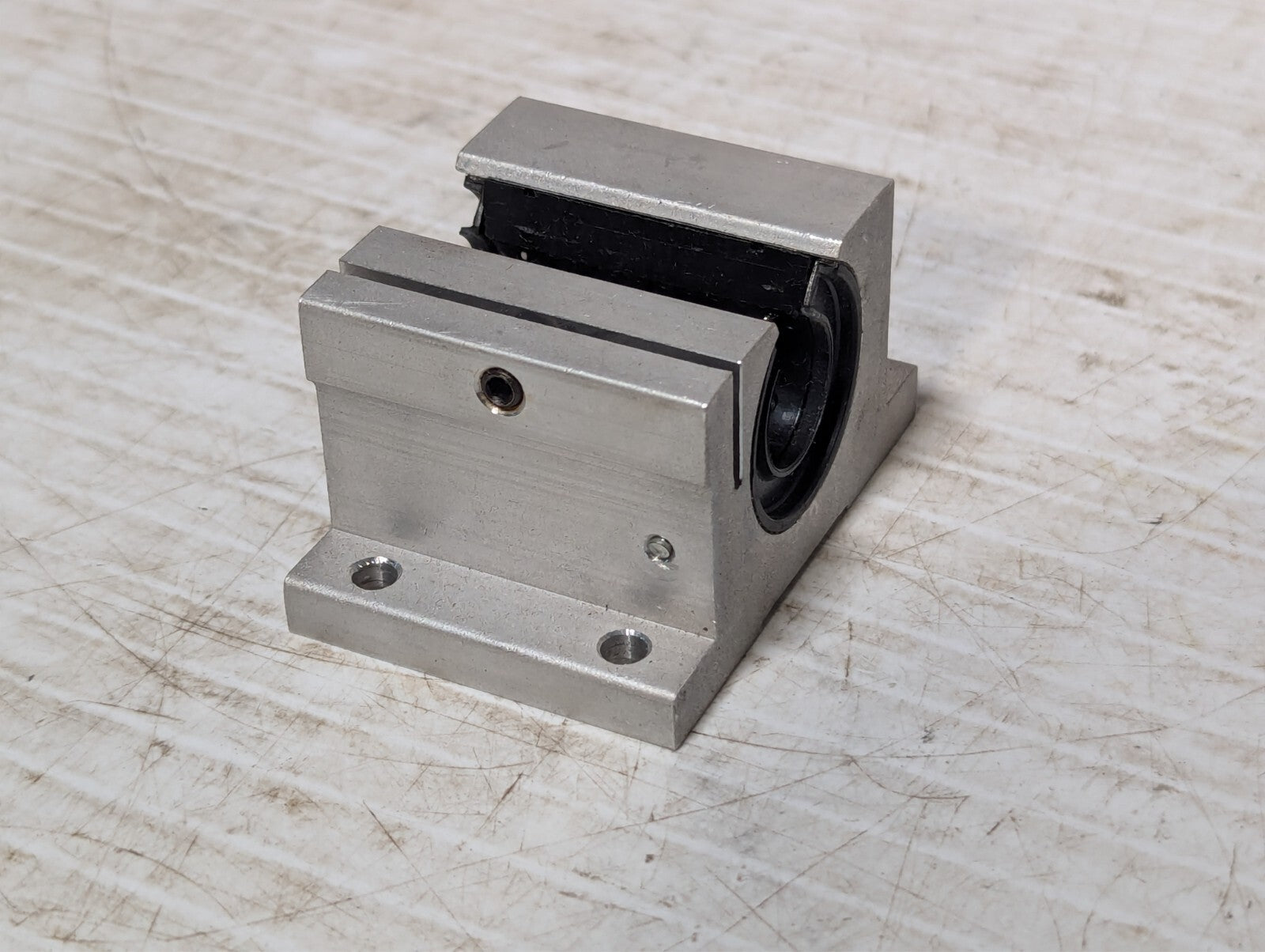 Thomson SPB 10 OPN linear pillow block bearing 0.625 self-aligning SPB-10-OPN