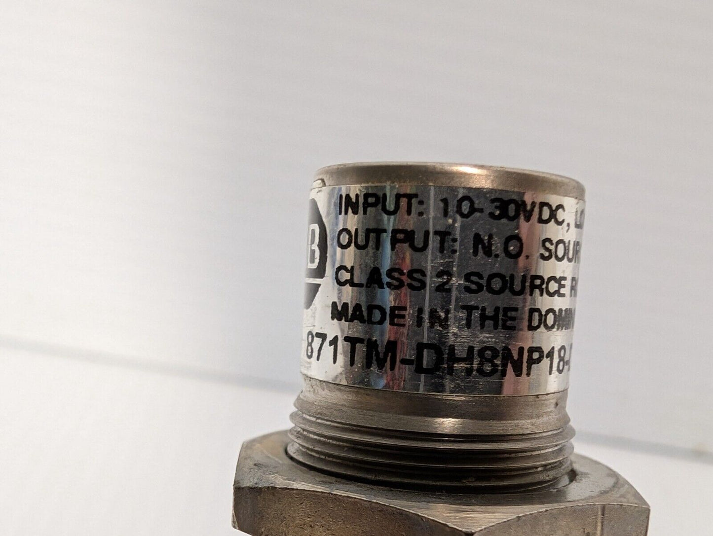 Allen Bradley 871TM-DH8NP18-D4 Inductive Proximity Sensor, Series. A