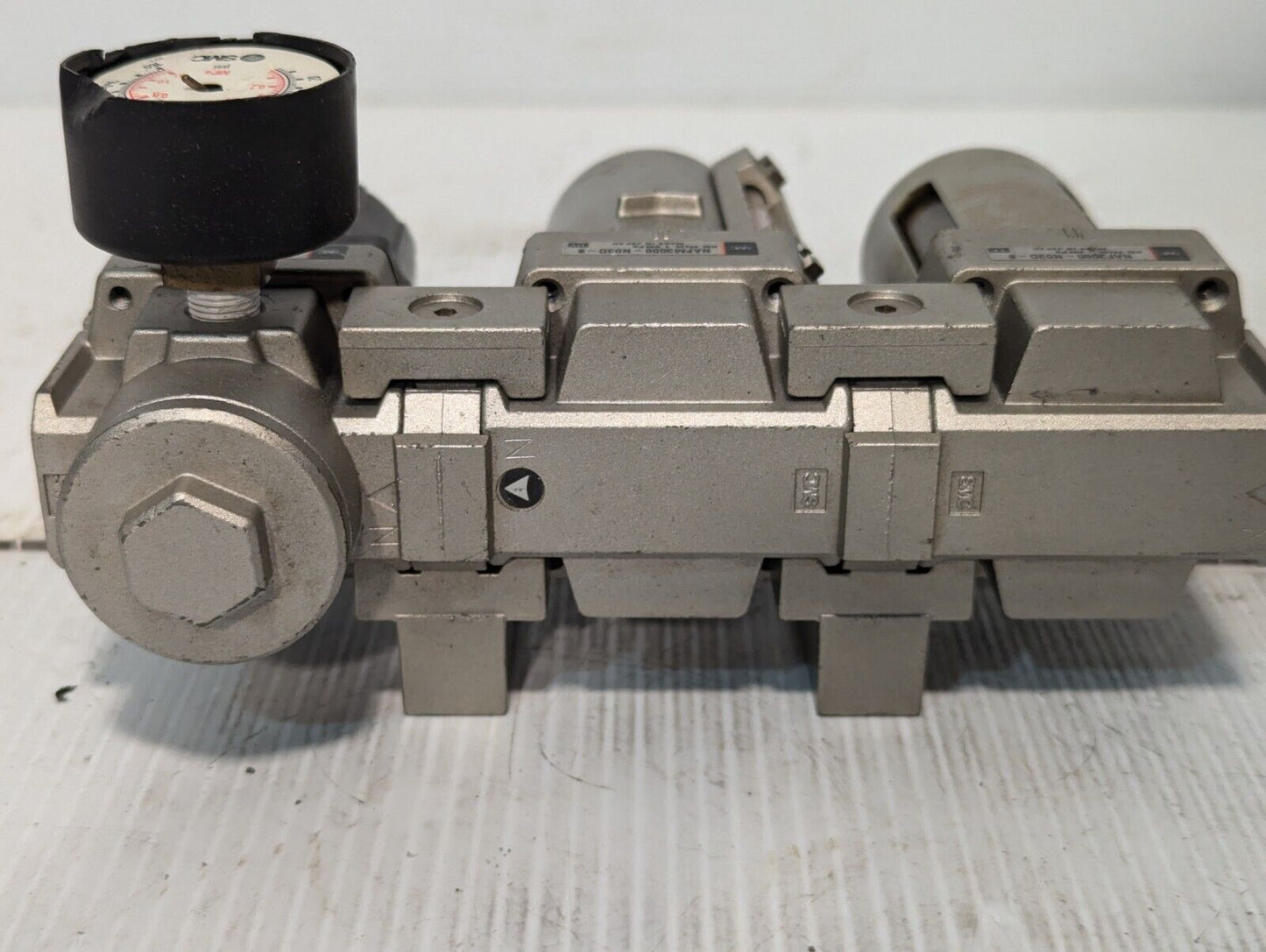 SMC Pneumatic- Regulator Assembly with NAR3000-N03 Regulator - Free Shipping