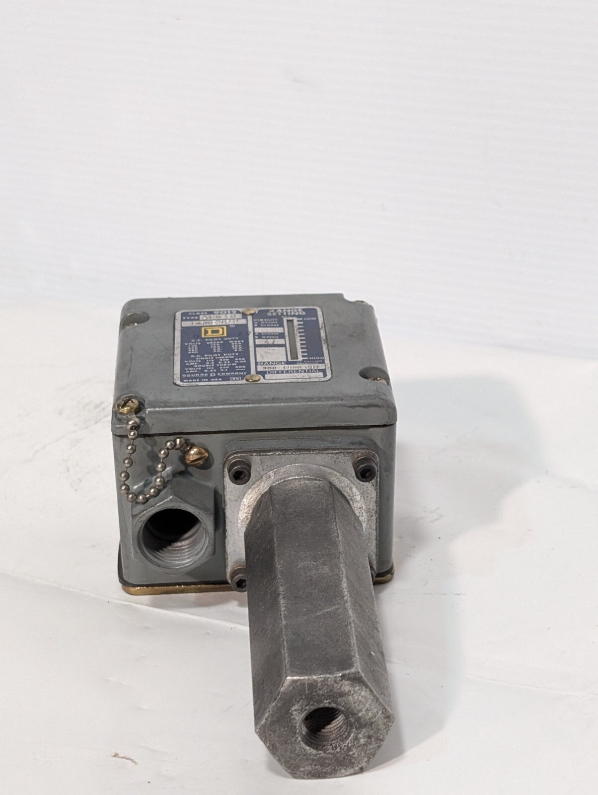 Square D Class 9012 A0W10 Pressure Switch