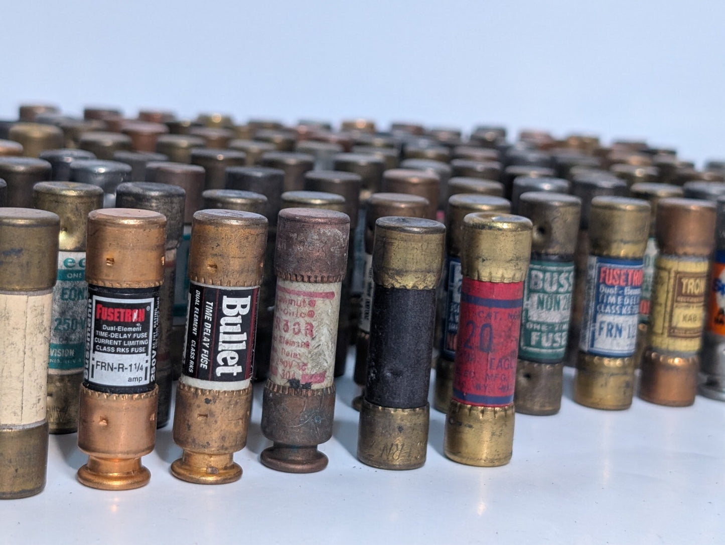 155 Assorted Fuses, Various Brands and Amps, Includes 5 FRN-R-5