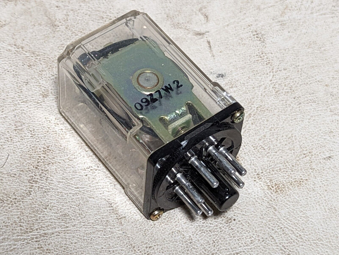 Lot of 29 omron MK2EPN-UA-AC120 relays; resistive: 10A, 230VAC/28VDC, coil: 120V