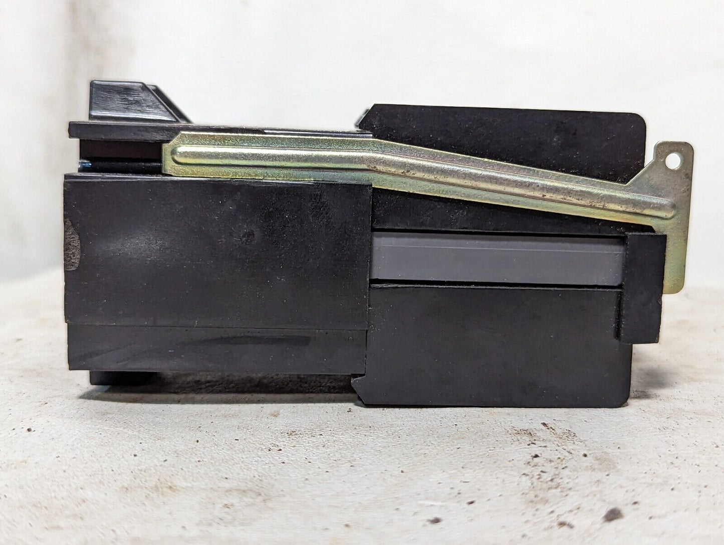 Square D 8501GO60 control relay, 110/120VAC coil