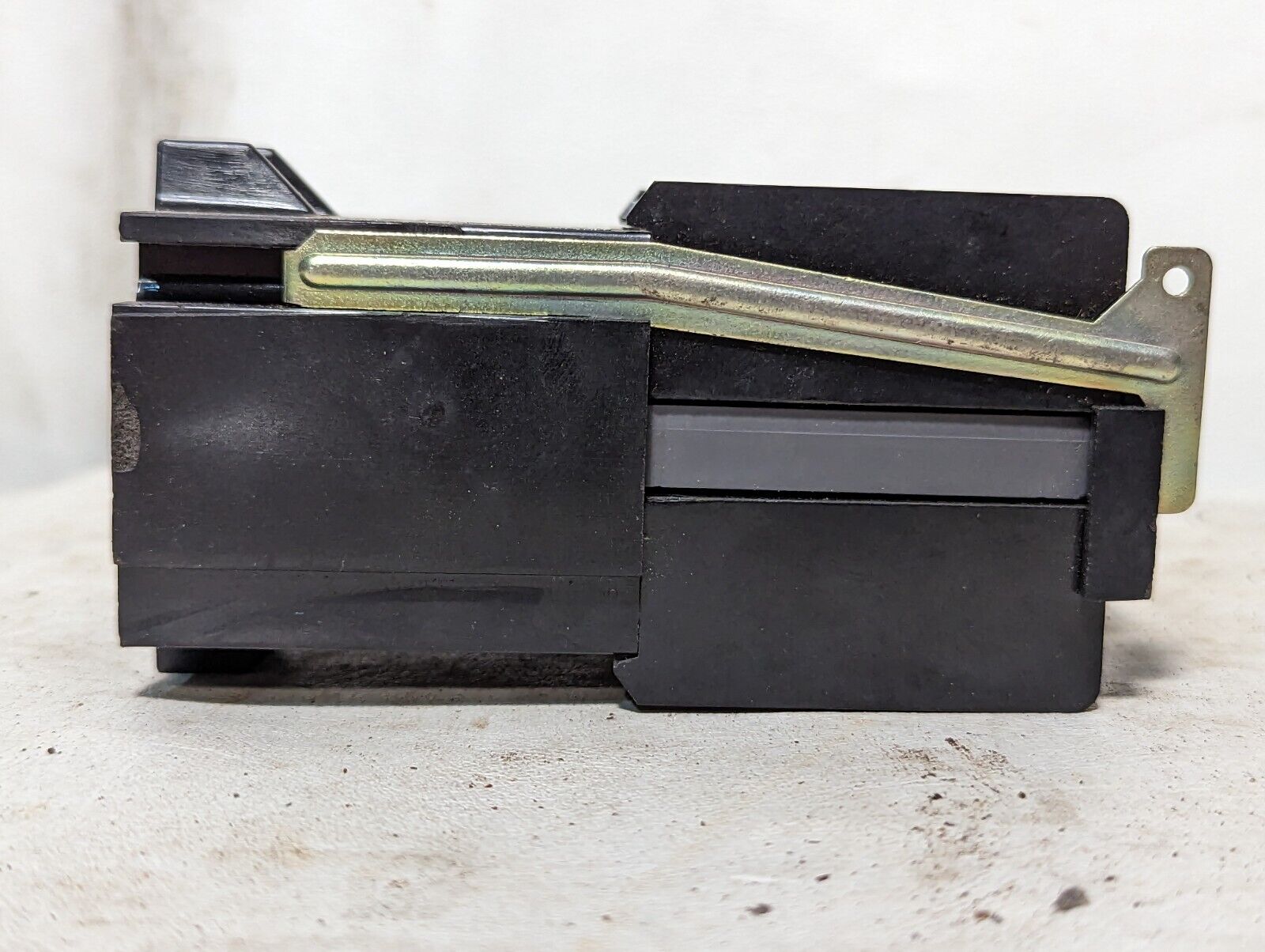 Square D 8501GO60 control relay, 110/120VAC coil