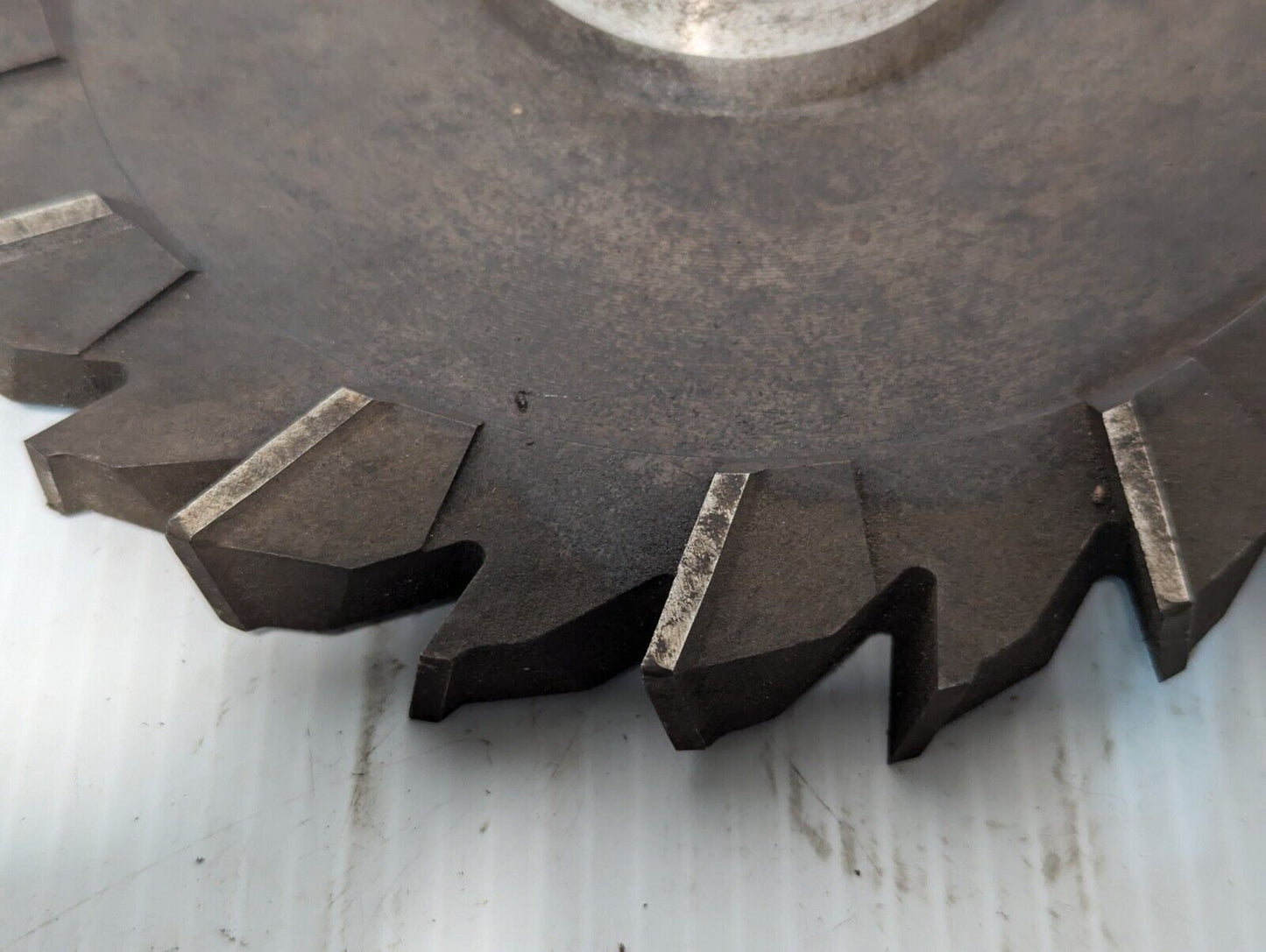 7.5" Side Milling Cutter Staggered 28 Tooth 1.5" Notched Bore - Free Shipping