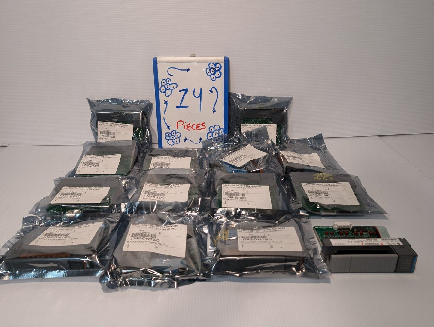 Allen Bradley 1746-IB16 /C DC Digital Input Module (Sinking), SLC 500 -Free Ship