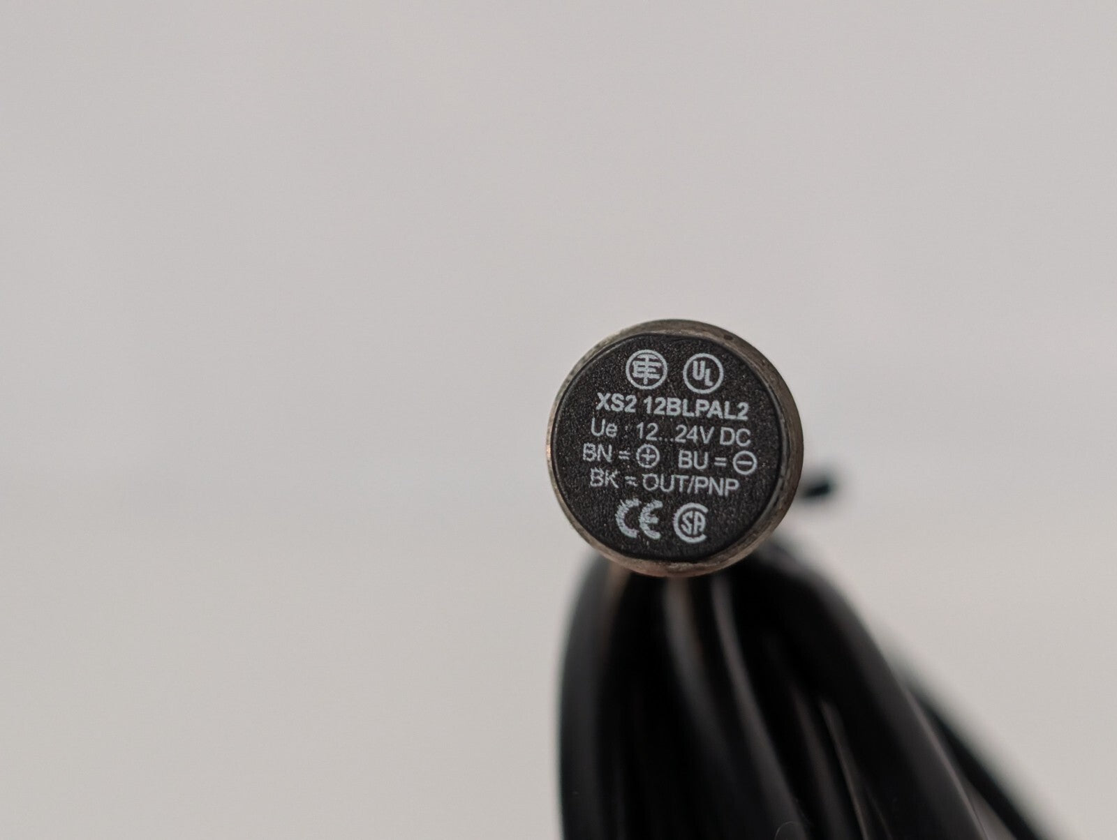 Telemecanique XS212BLPAL2 Inductive Proximity Switch Sensor M12, Cylindrical