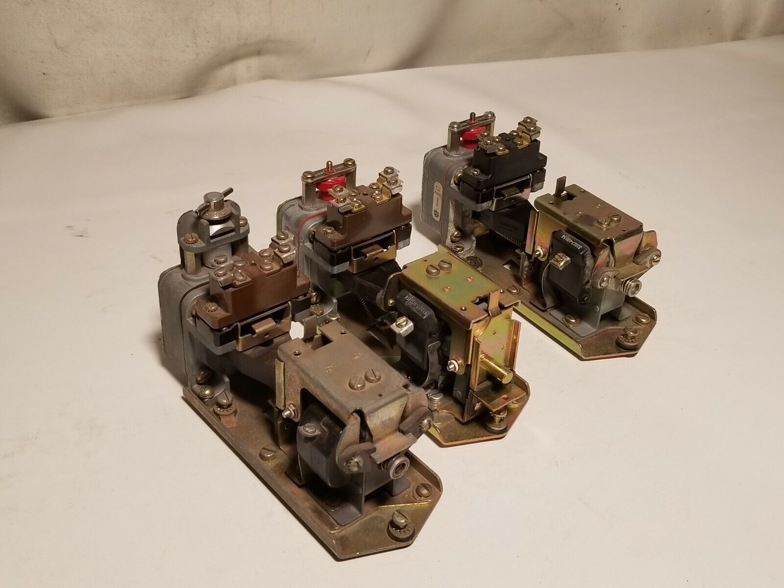 Square D 9050 pneumatic timing relay, timer