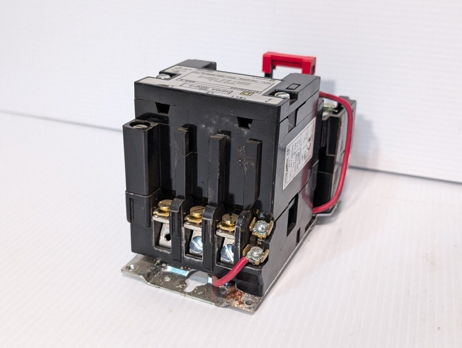 Square D 8536SBO2S motor starter, NEMA sz 0, 110/120VAC coil as pictured