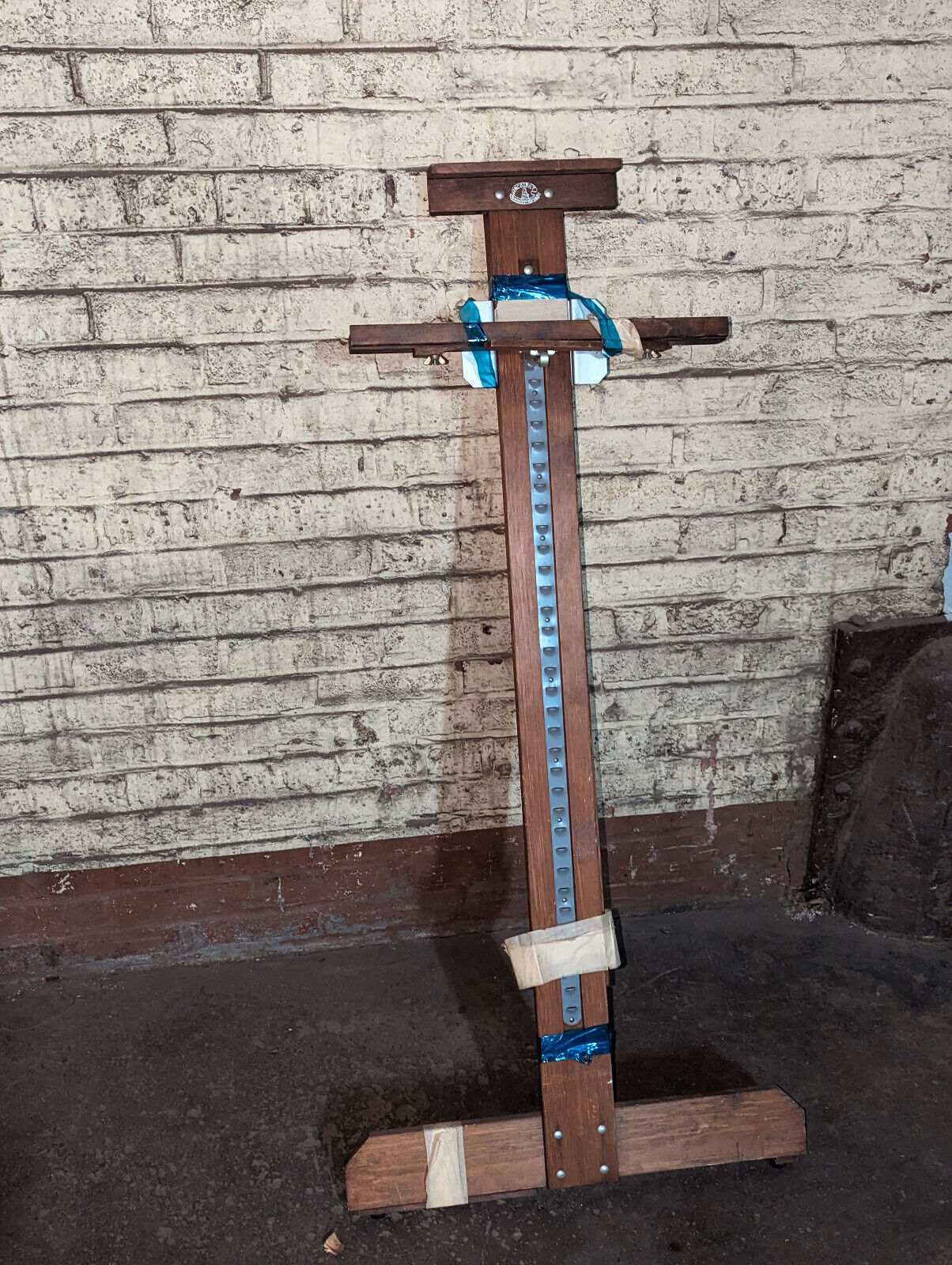 Vintage Anco Bilt Adjustable Wooden Easel