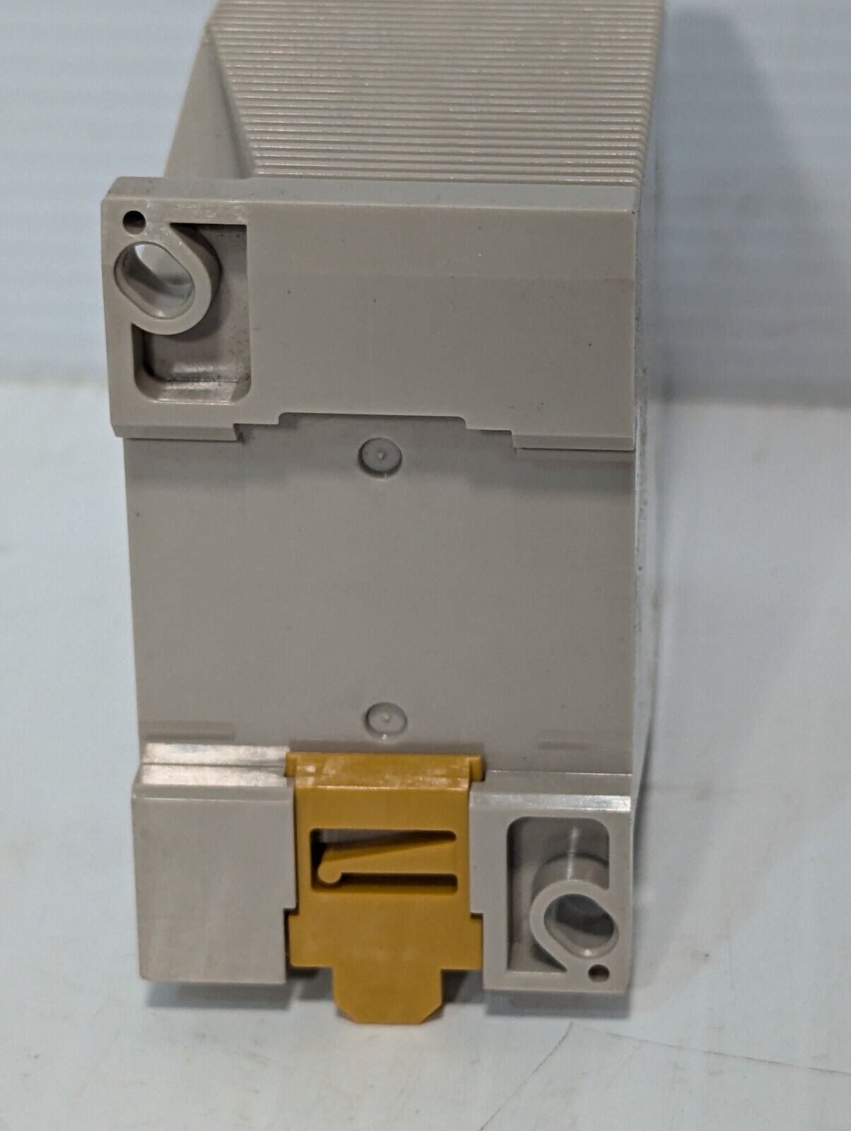 Omron S82K-01524 power supply, 24VDC@0.6A out, 100-240VAC in - Free Shipping