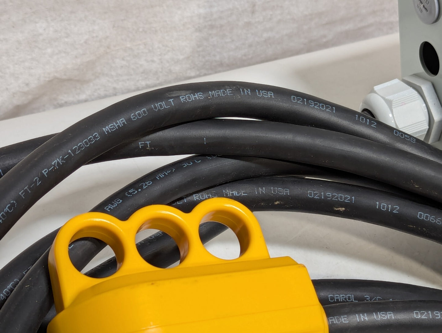 Wiring Harness with Dihool DZ47X-63 Circuit Breaker