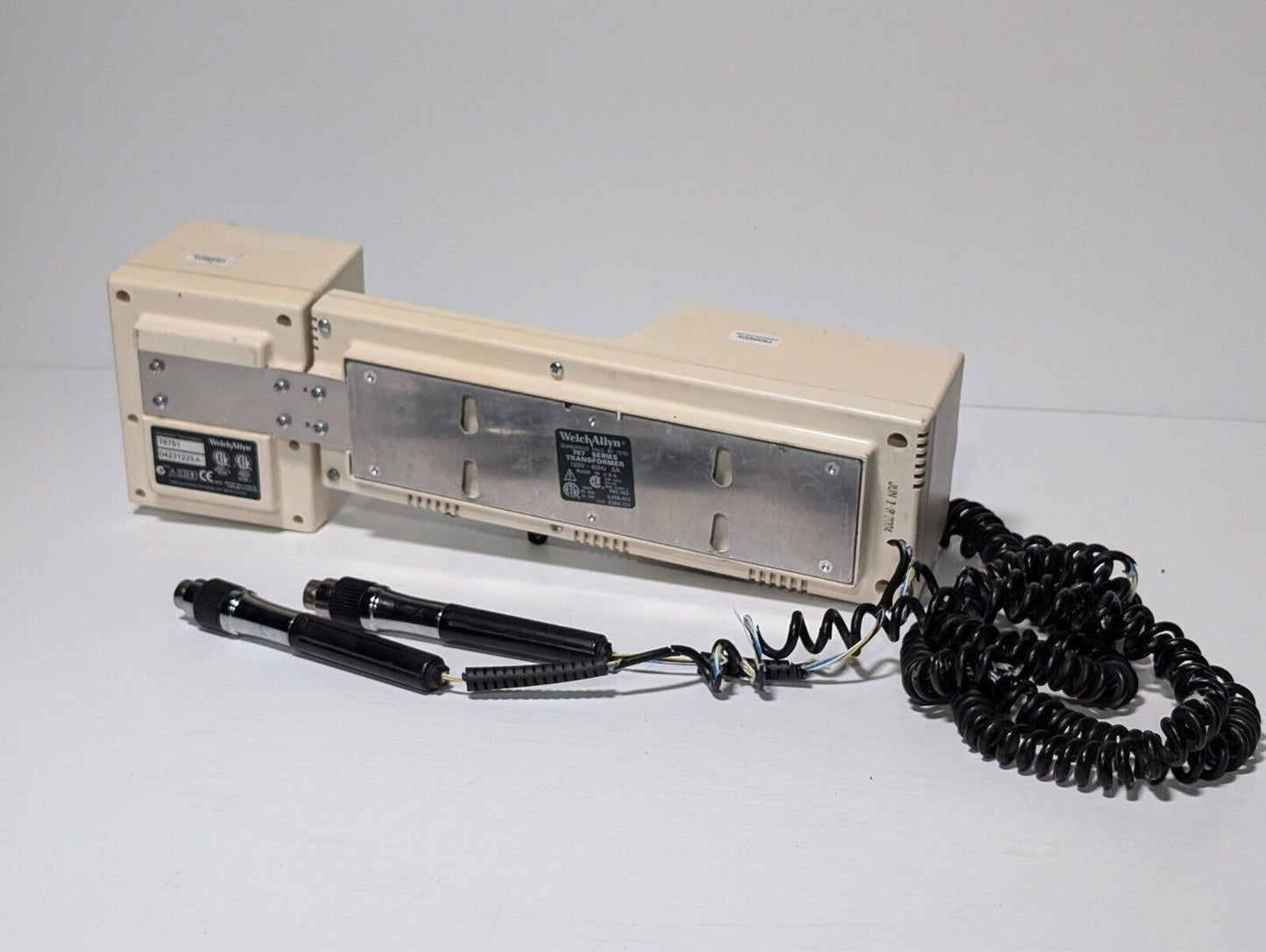 Welch Allyn 767 Series Transformer 2 Otoscopes No Heads & 76751 Suretemp