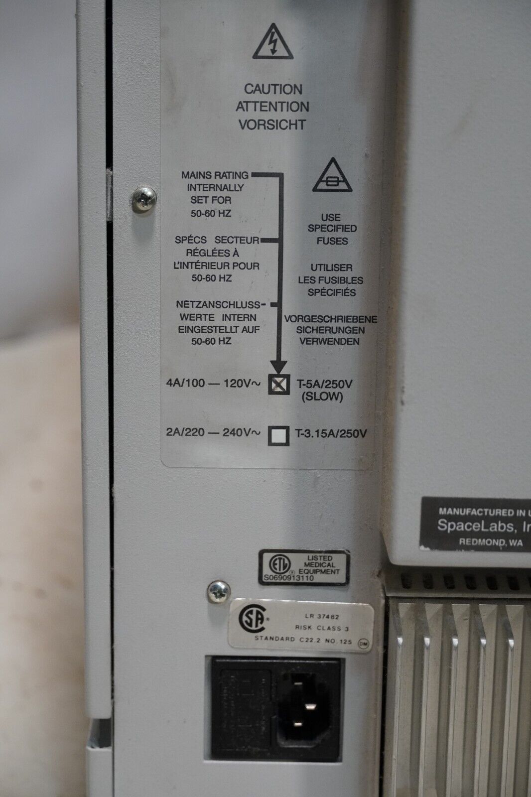 SpaceLabs 90305 monitor