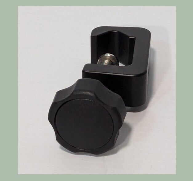 CareFusion 147124-100 Pole Clamp Assembly - Free Shipping