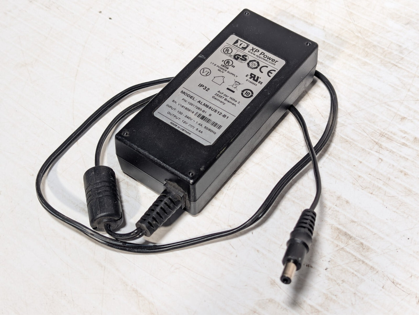XP Power ALM65US12 Power Supply, Adapter, Medical & IT, 65W, 12V/5.4 A, 80-264V