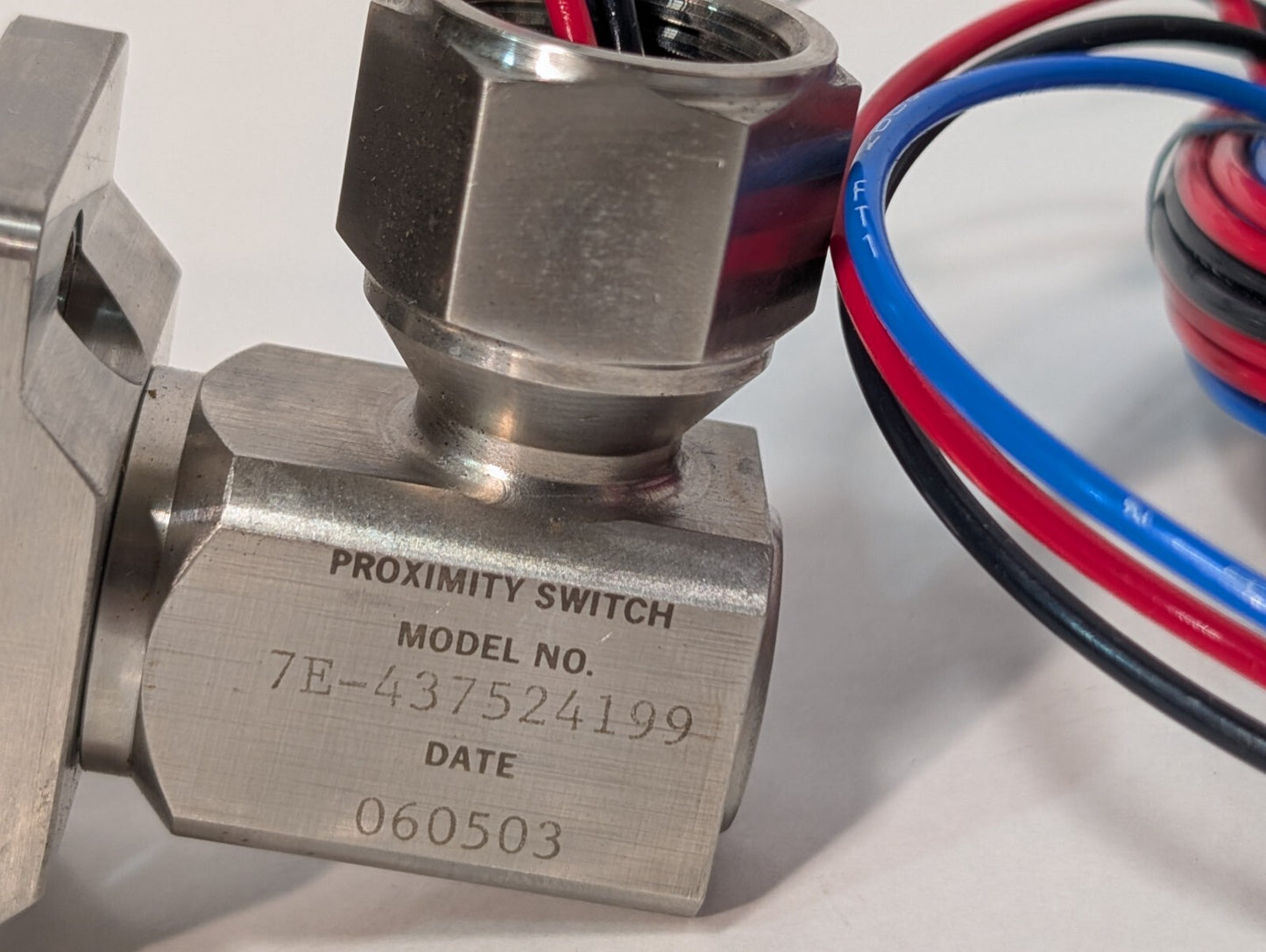 TopWorx 7E-43658-DCA Go Switch Leverless Dry Contact Proximity Sensor