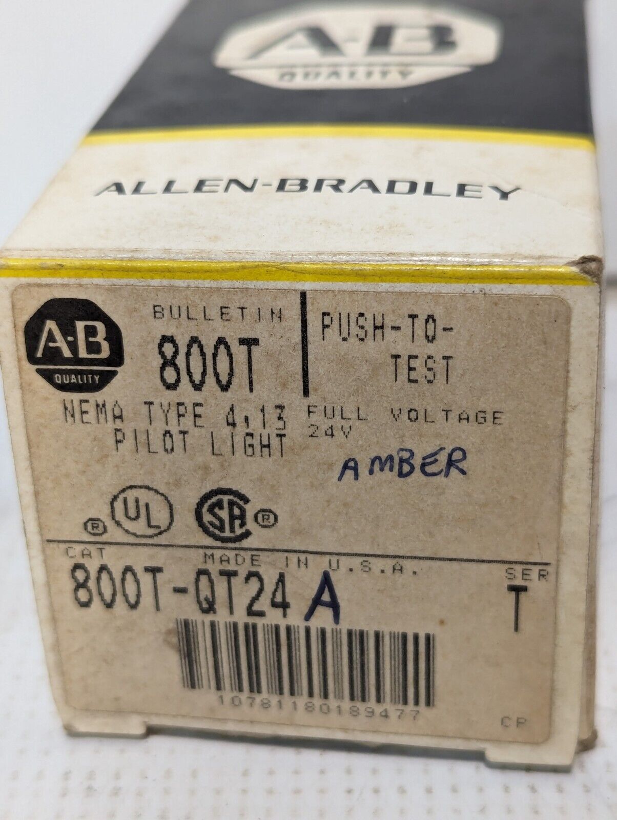 Allen Bradley 800T-QT24A Lighted Illuminated LED Push Button 24V - Free Shipping