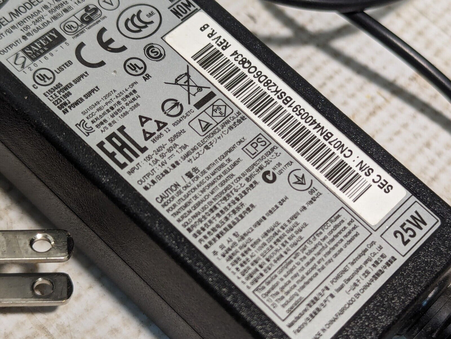 Samsung AC/DC Adapter A2514_DPN 14.0V-1.79A - Free Shipping