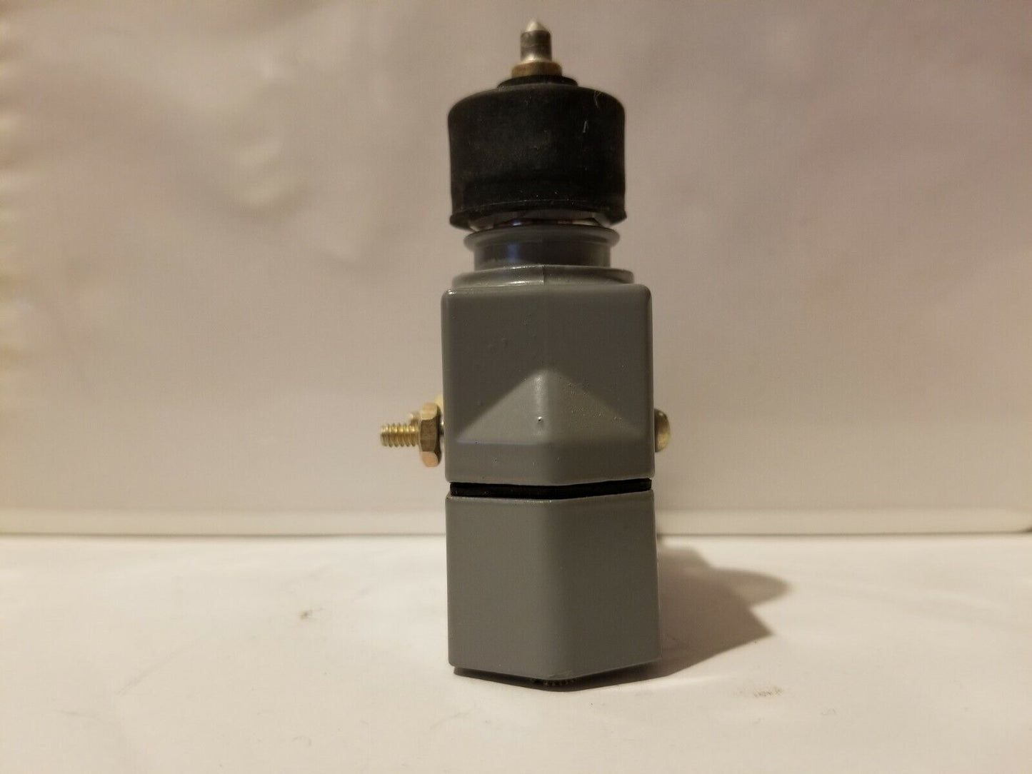 Honeywell Micro Switch BZE6-2RN18 enclosed limit switch, wobble switch