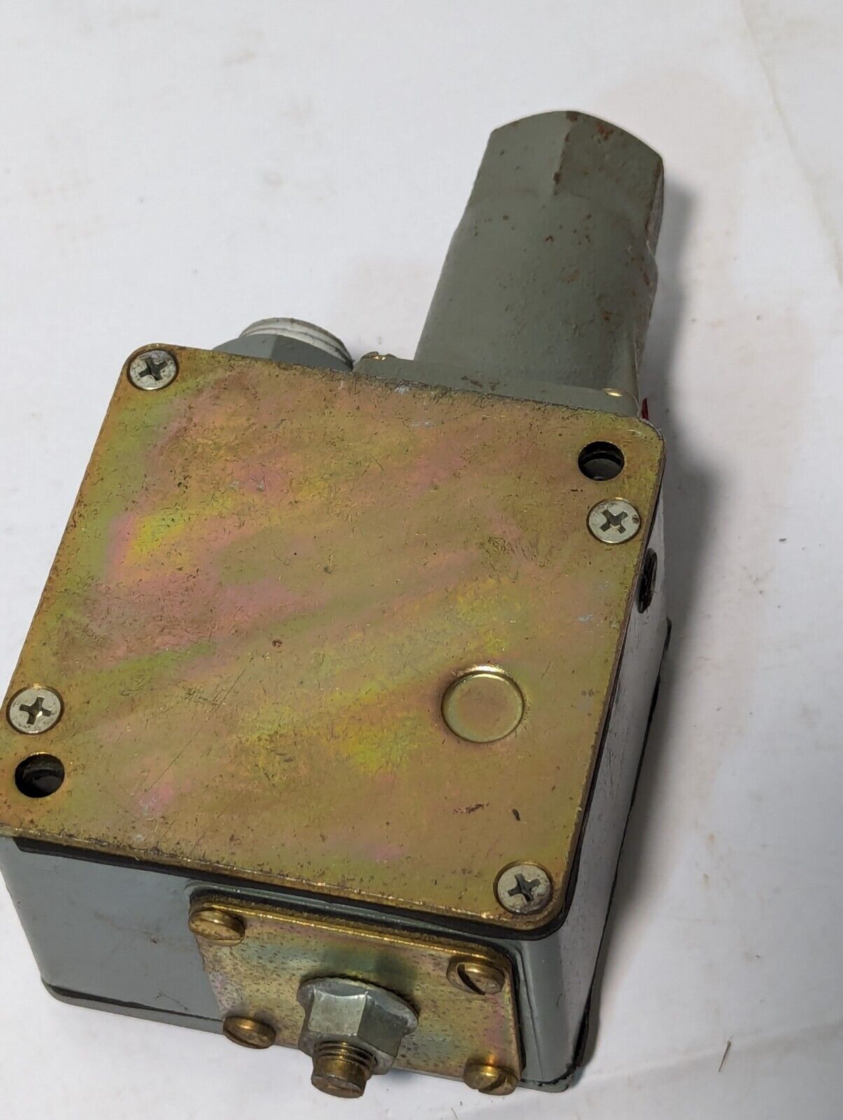 Square D 9012 ADW6 Pressure Switch, AC/DC Pilot Duty, 400-3000PSI, Free Shipping