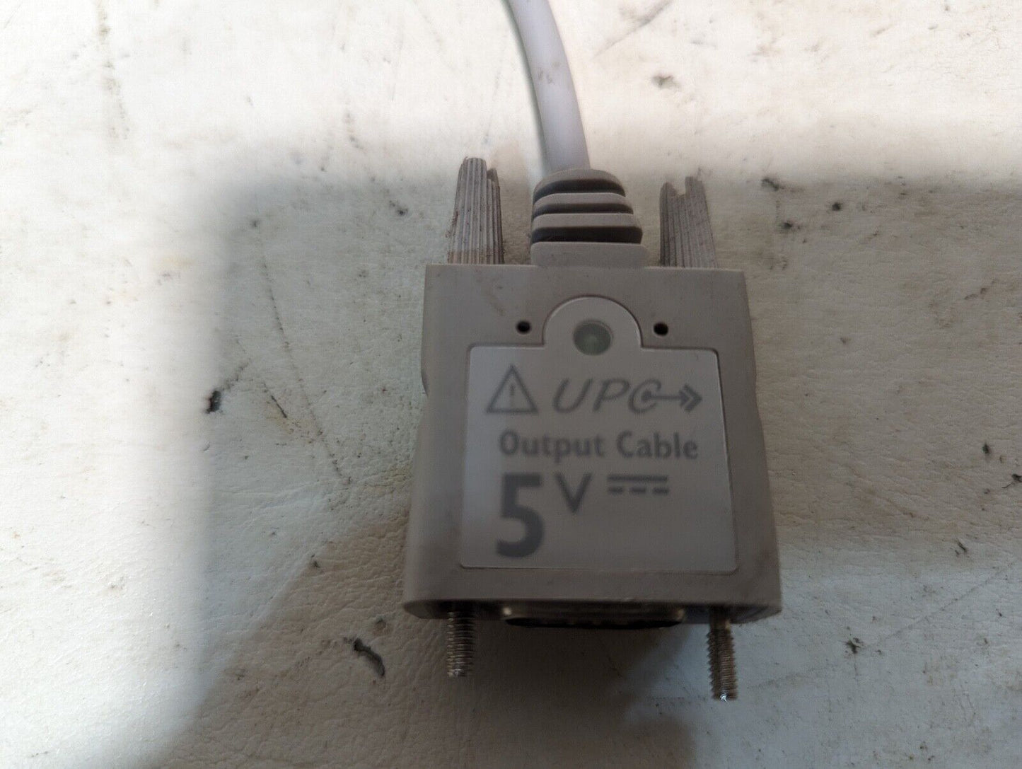 UPC 453564082721 Output Cable 5V made in china