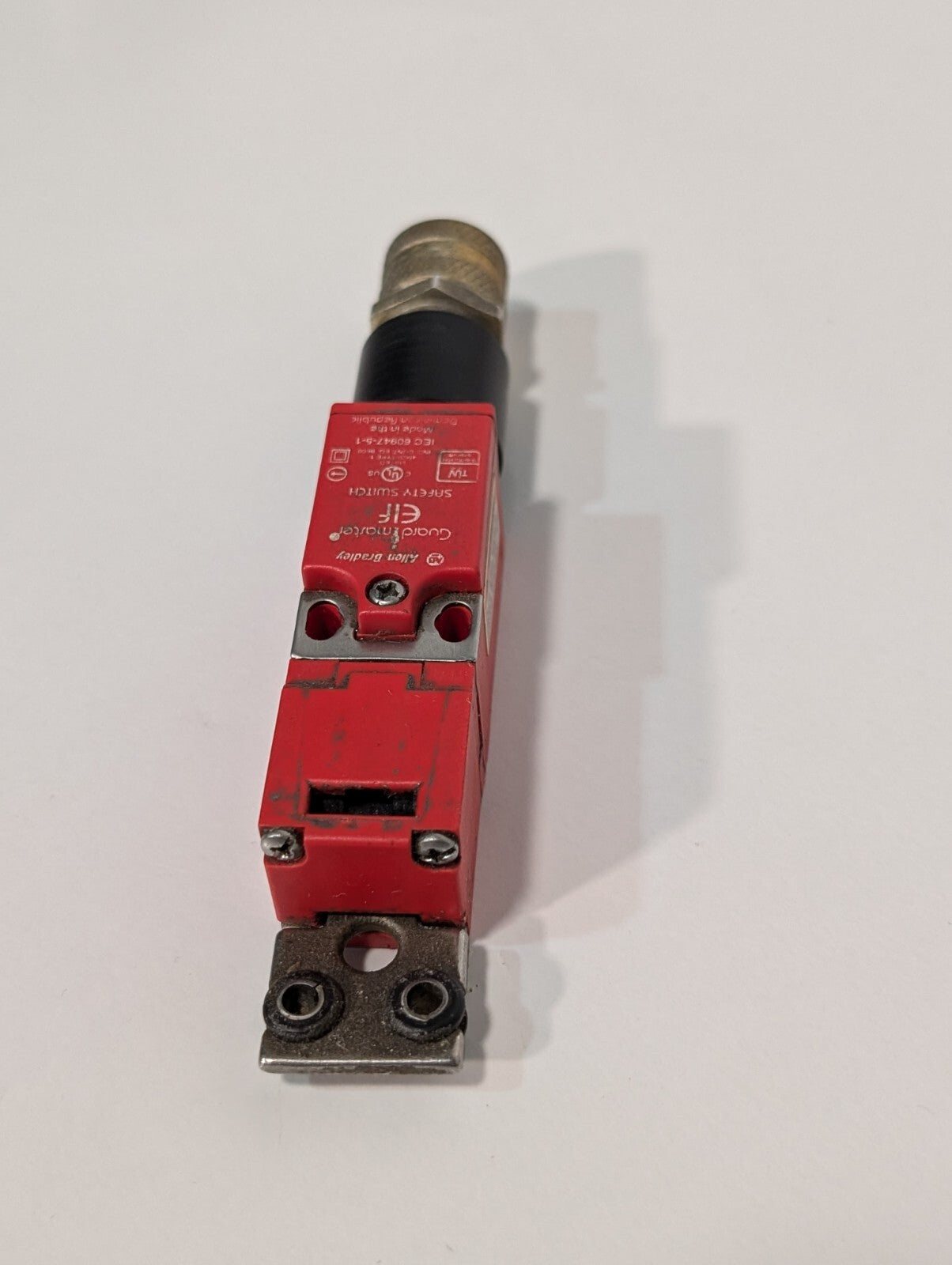 Allen Bradley 440K-E33029C/ELF3 Guard Master Safety Switch