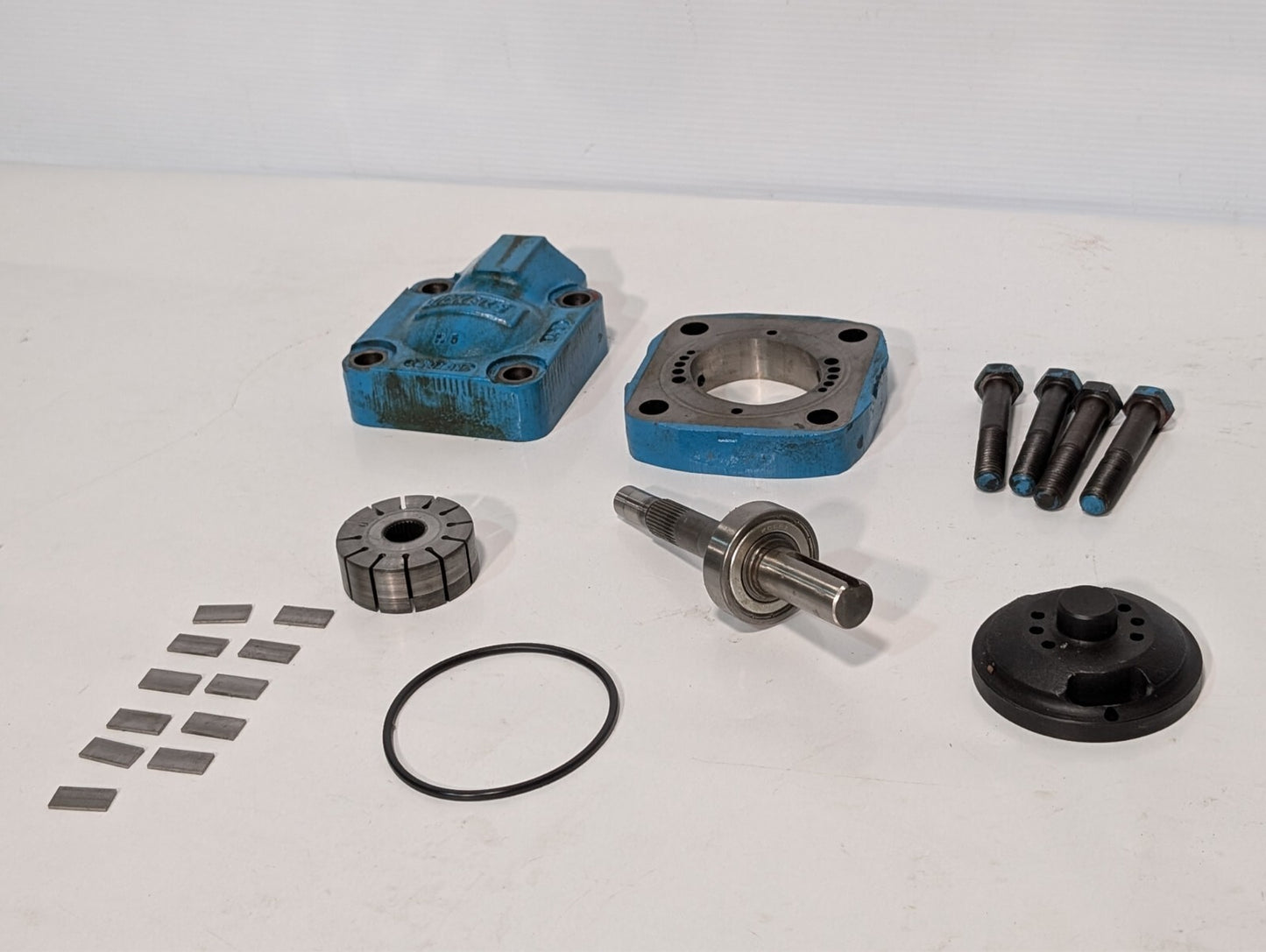 Vickers V20-1P9P-1A11 Vane Pump Assembly NOT GUARANTEED COMPLETE