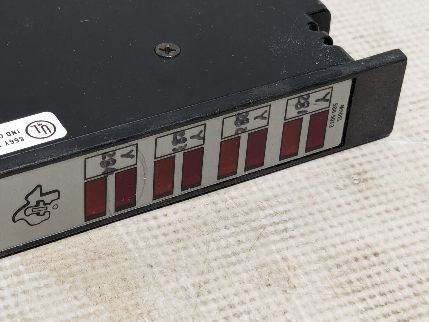 Texas Instruments model 500-5013 Output Module, 24/48 VDC