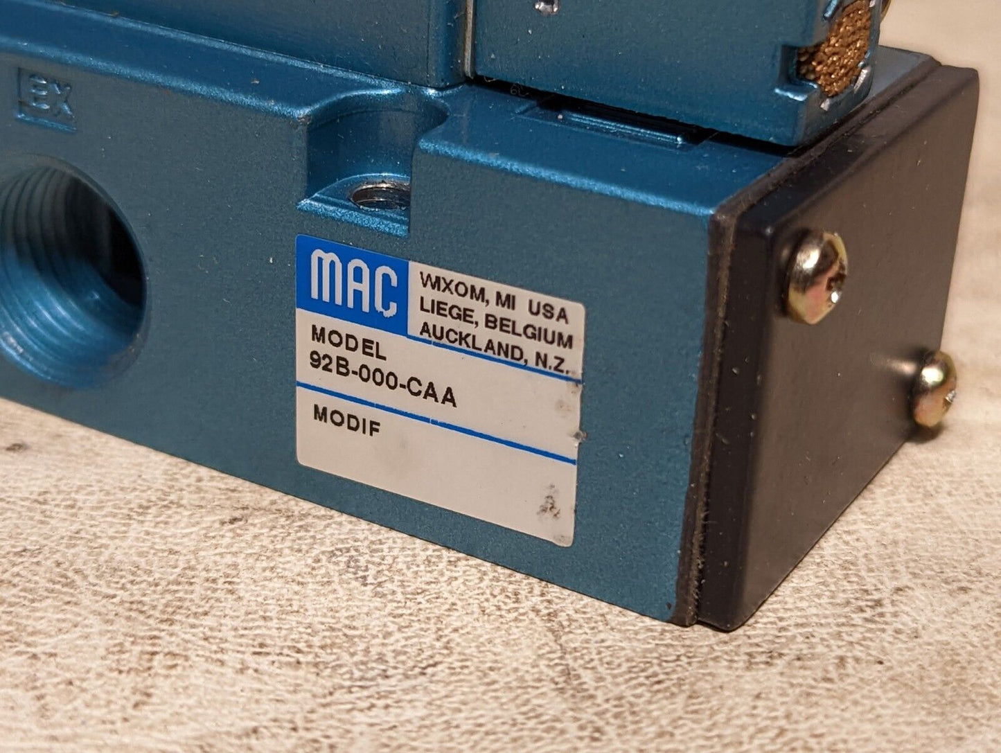MAC 92B-AAB-CAA-DM-DJAP-1DQ solenoid valve with DMB-DJAP-1DQ, 20 to 120PSI