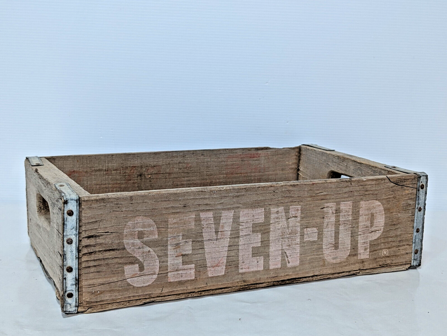 Vintage Antique Seven Up 7-UP Wooden Soda Pop Beverage Crate Box Fresh Up 1950s