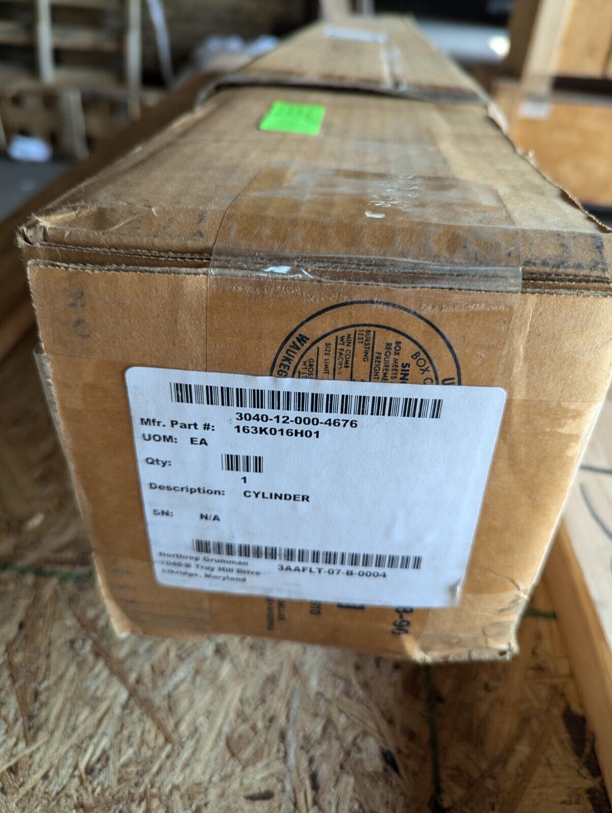 Exceptionally large cylinder with Aurora MM-16 T spherical rod end - Free Ship
