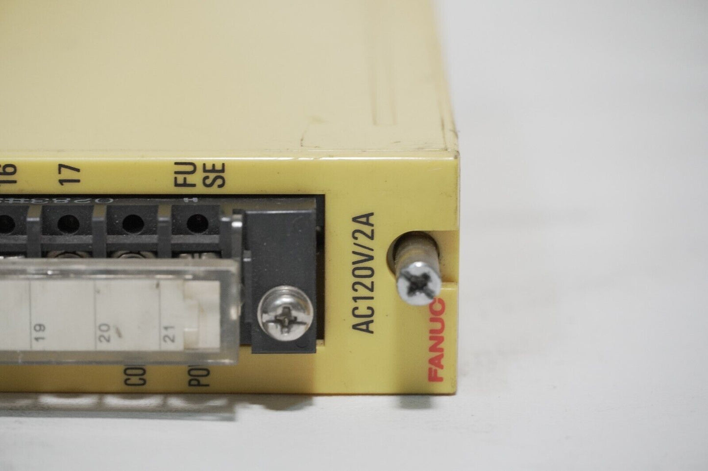 Fanuc A03B-0801-C117 output module, OA16D