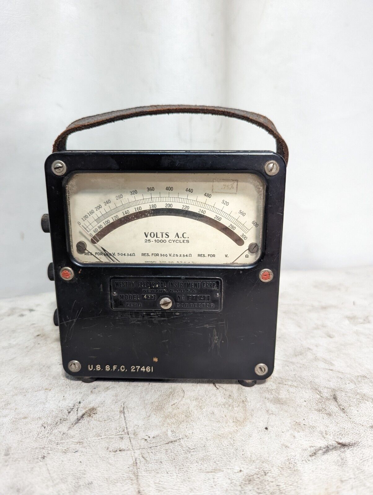 Weston 433 AC voltmeter, 0-600VAC, 25-1000 Hz, analog