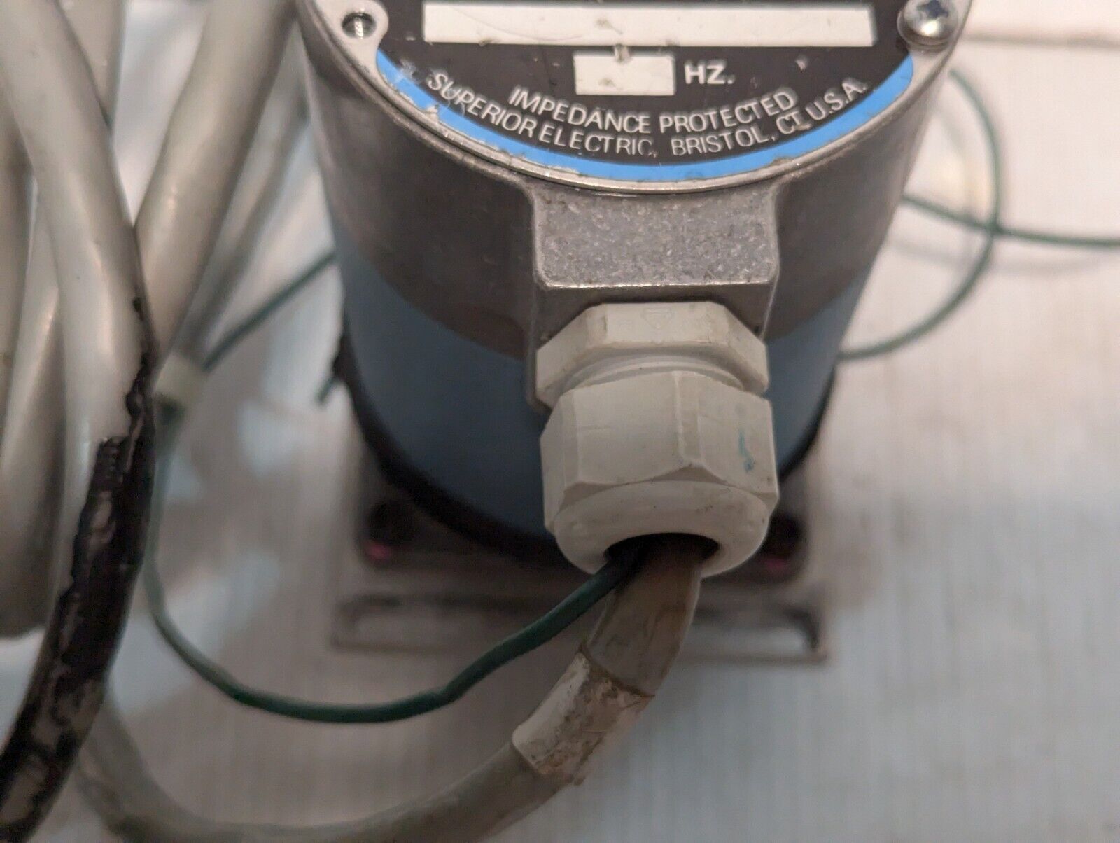 Superior Electric M092-FF-402E Slo-Syn Synchronous/Stepping Motor 213803 4DC 4A