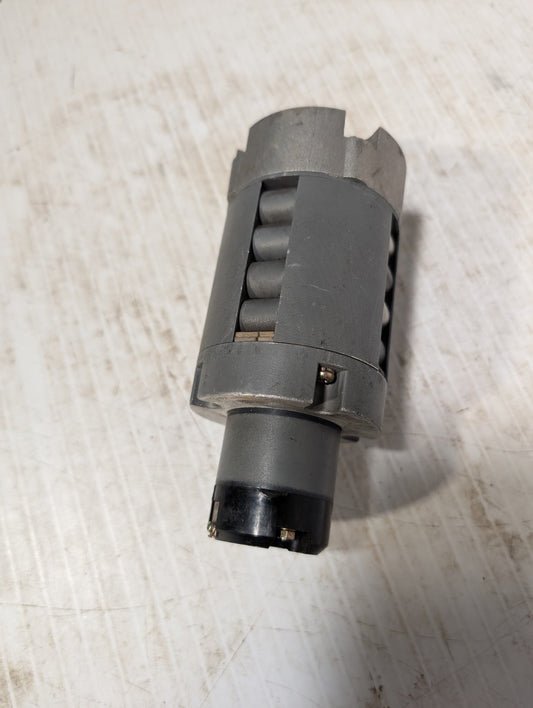 (1) ABB UGTMEM-03LBB11 Mini Series DC Servo Motor as pictured