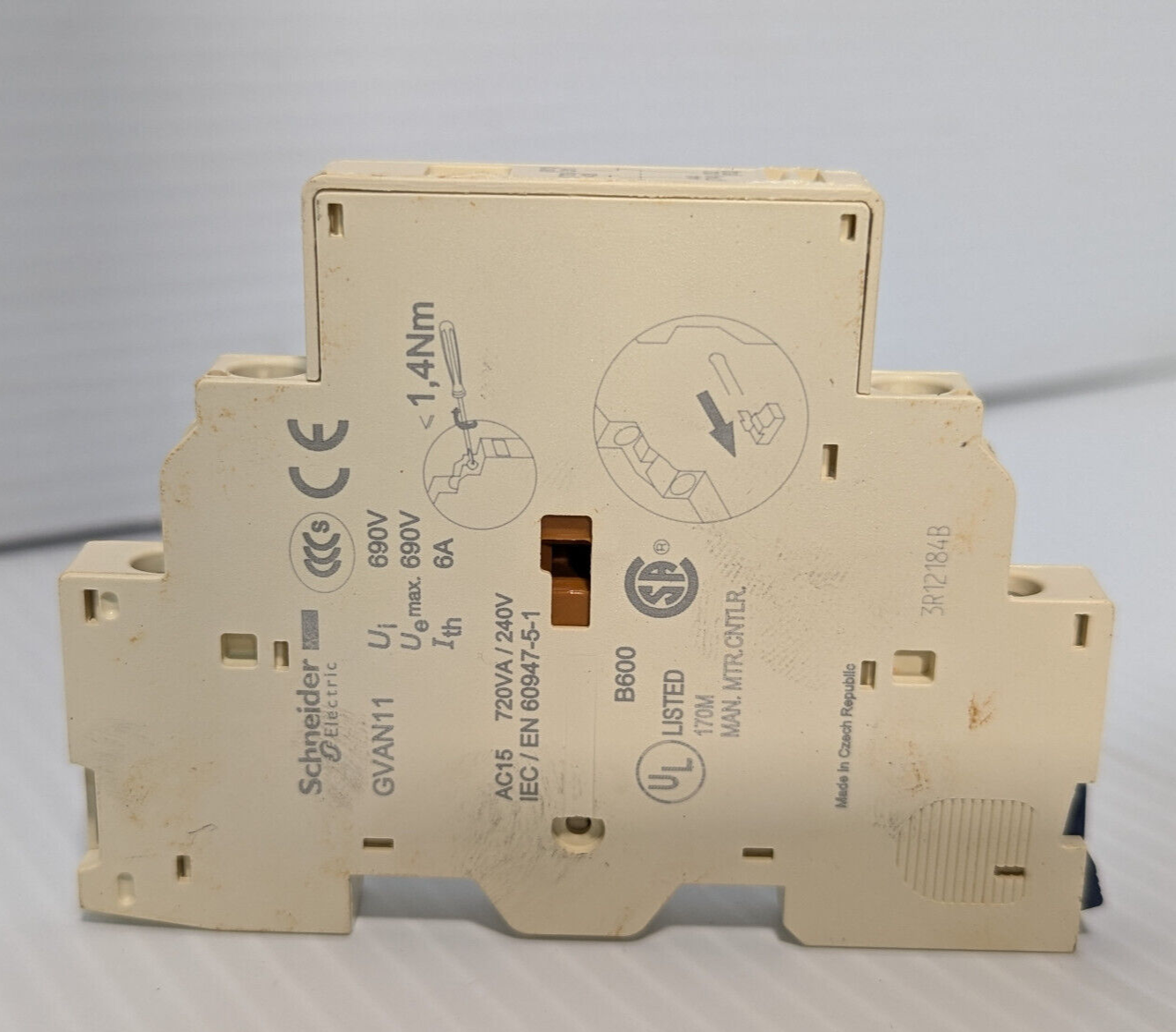 Lot of 3: Schneider Electric GVAN11 Aux. Contact Side Mount Blocks,Free Shipping