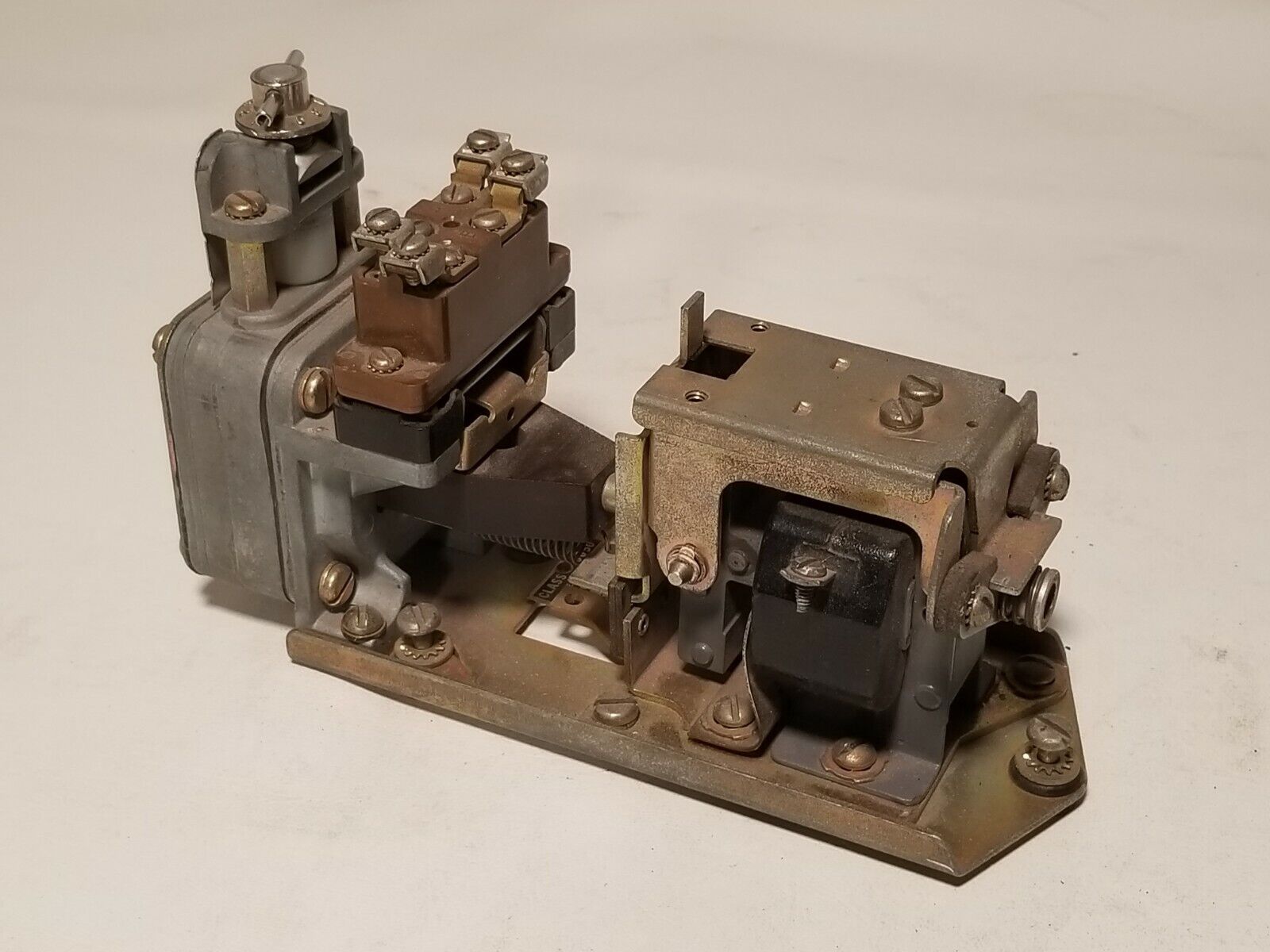 Square D 9050 pneumatic timing relay, timer