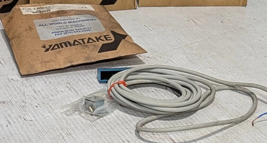 Yamatake FL2S-4J6SD-L3 Proximity Sensor, 3 Meter Cable - Free Shipping